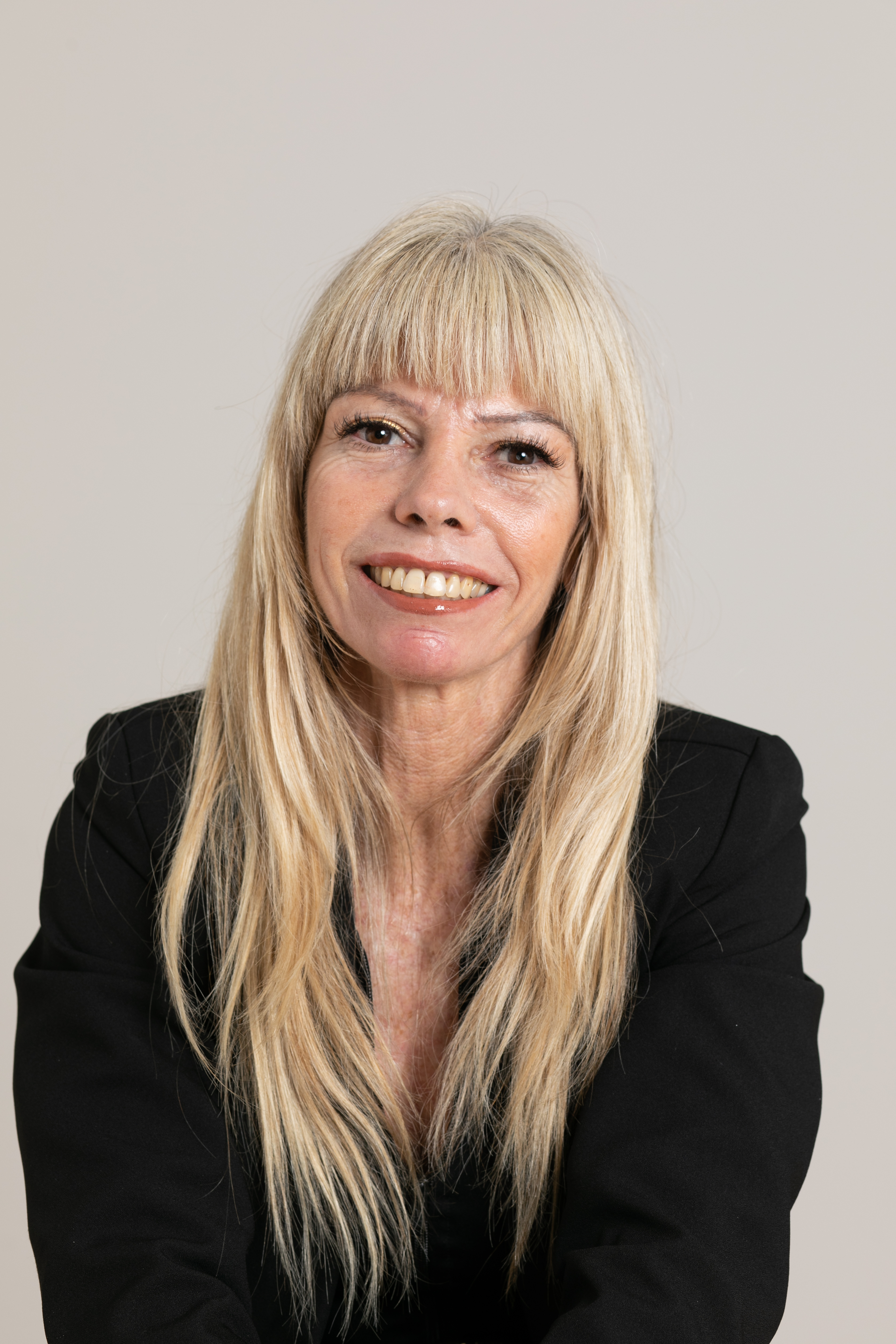 Marcela Genta - Corredora Inmobiliaria CUCICBA 3906